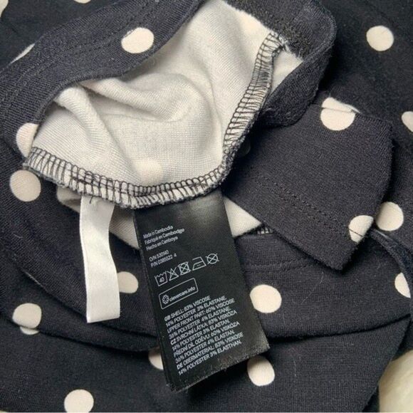 Sz 6 - 8 Y H&M Sanrio Hello Kitty Black & White Polka Dot Dress - Picture 2 of 7